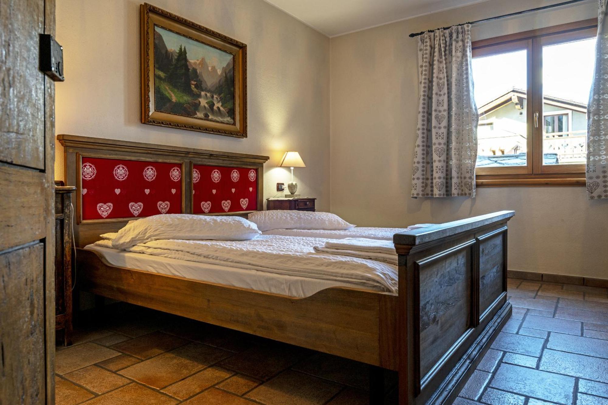 Au Petit Chevrot Aparthotel Cerise Exterior foto